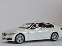 1:18 Paragon Models BMW 335I F30 2011 Blanco